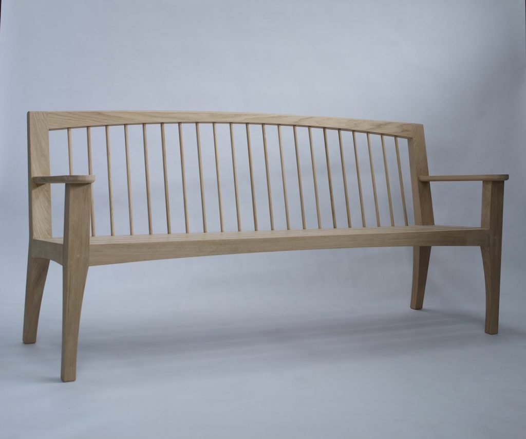Garden bench in oak
